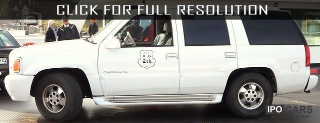 2000 Cadillac Escalade Truck