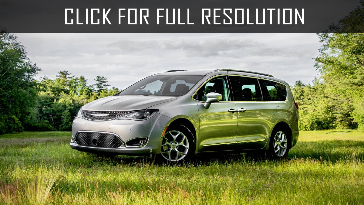2017 Chrysler Pacifica Touring