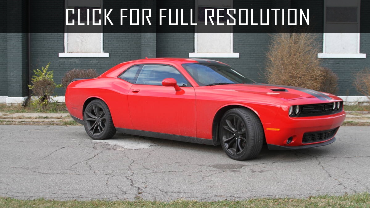 2016 Dodge Challenger Sxt