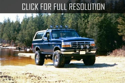 2003 Ford Bronco