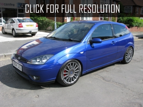 2003 Ford Focus St