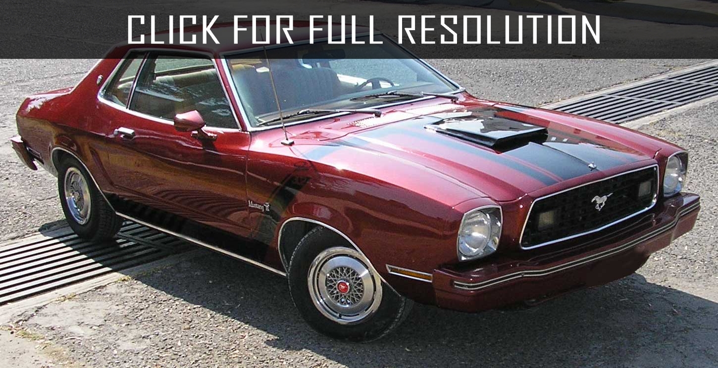 1975 Ford Mustang