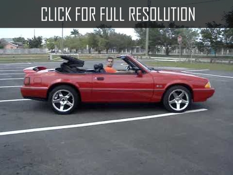 1991 Ford Mustang Convertible