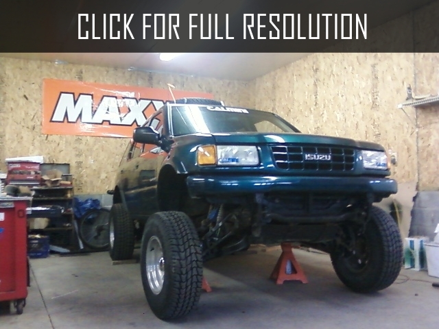 1999 Isuzu Rodeo Lifted