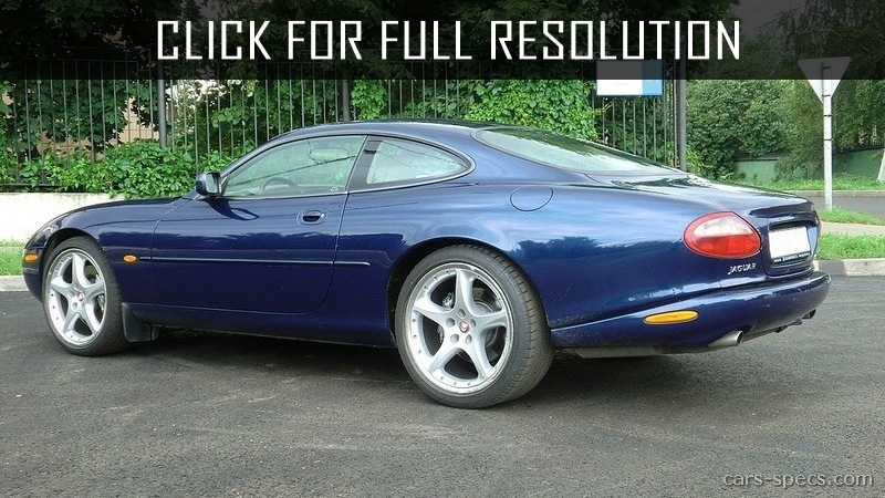2000 Jaguar Xkr Coupe