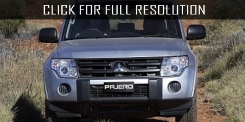 2010 Mitsubishi Pajero