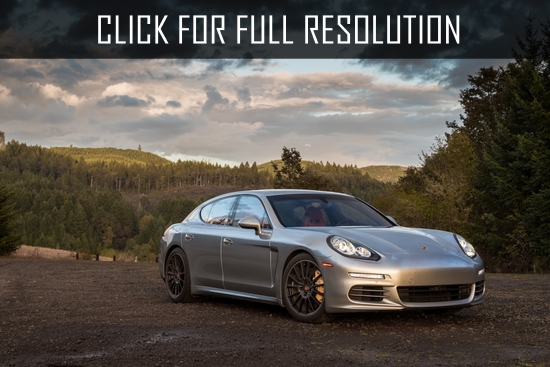 2014 Porsche Panamera 4S