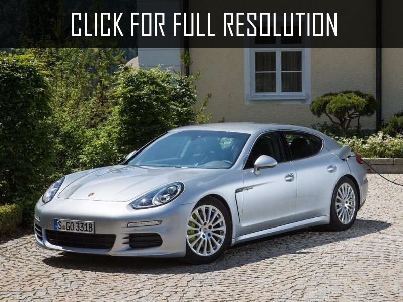 2015 Porsche Panamera