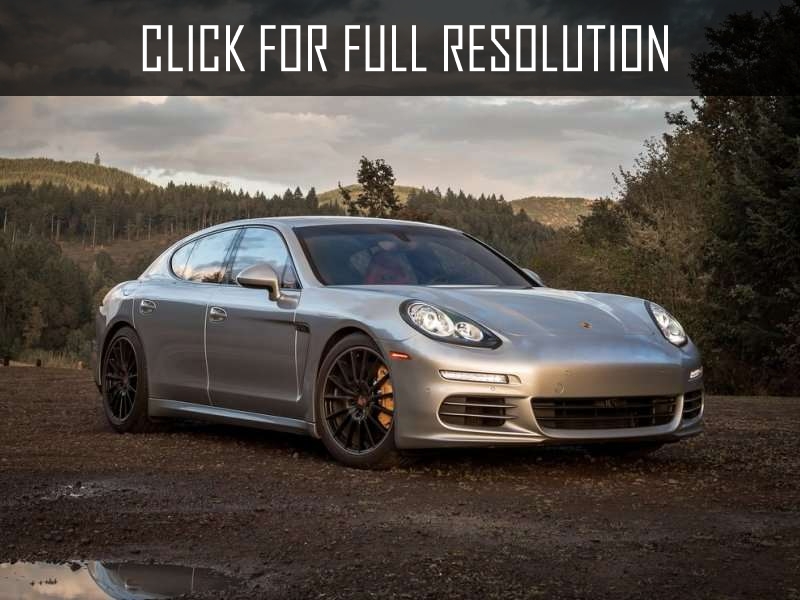 2015 Porsche Panamera