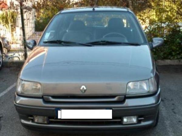 1995 Renault Clio