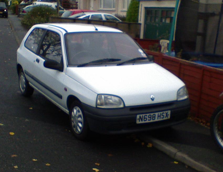 1995 Renault Clio