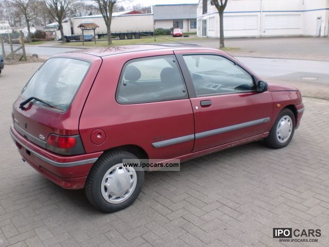 1995 Renault Clio