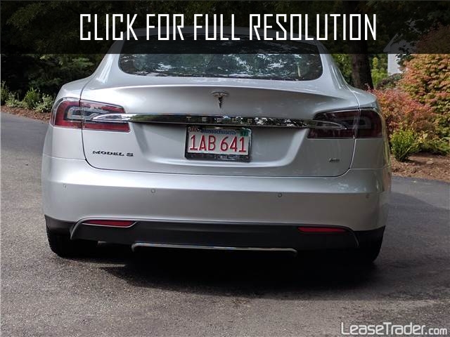 2015 Tesla Model S P85