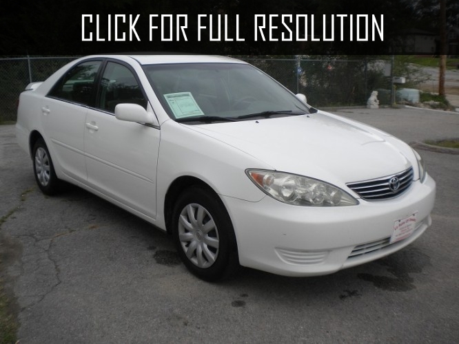 2005 Toyota Camry Le