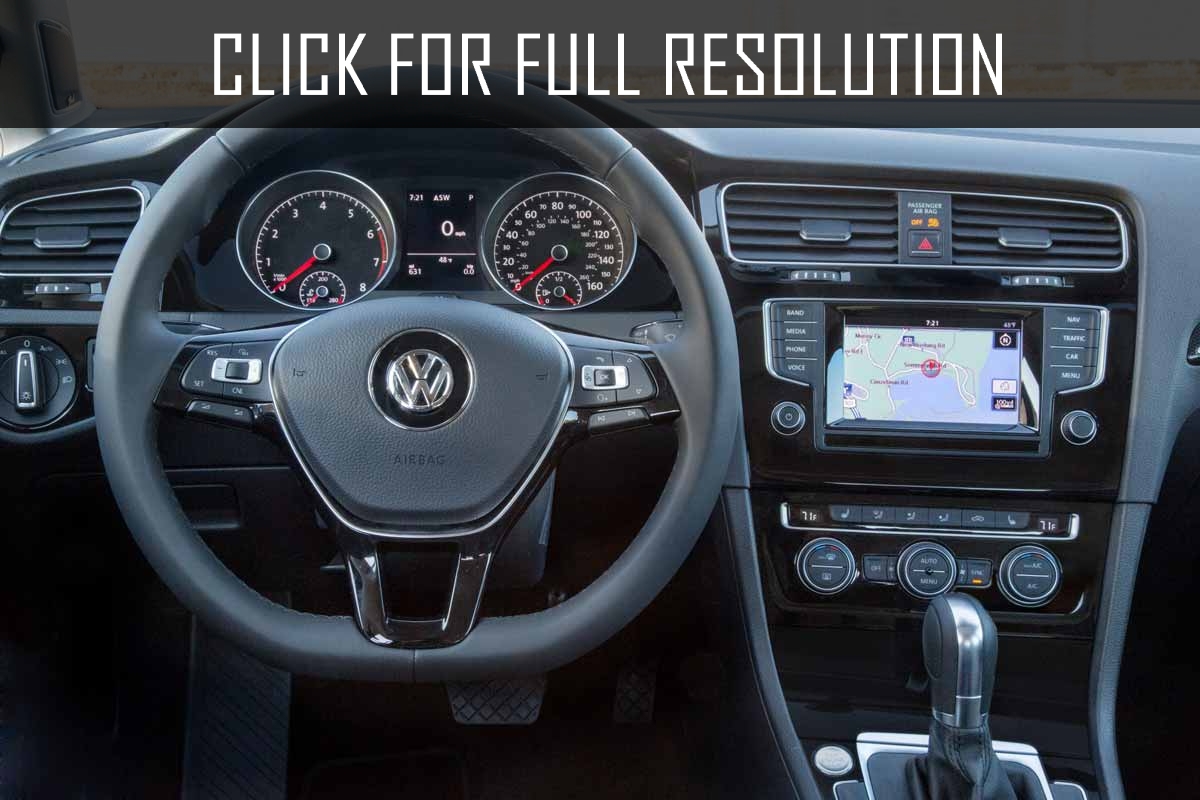 2015 Volkswagen Golf Tsi