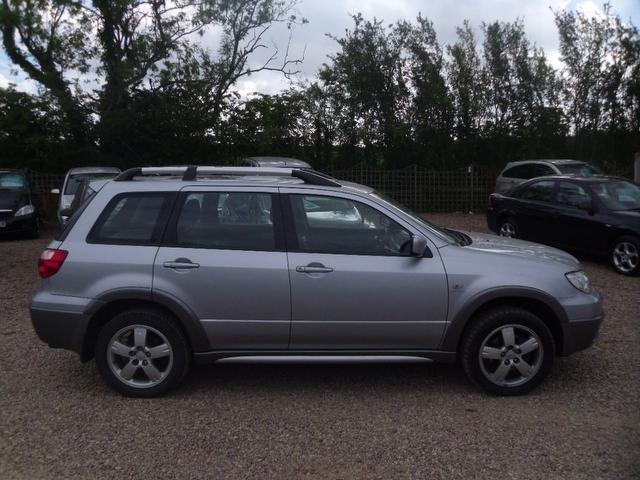 2006 Mitsubishi Outlander Sport